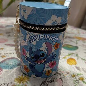 Disney Stitch-Themed Lip Gloss Pouch Pearl Chain Makeup Set NWT